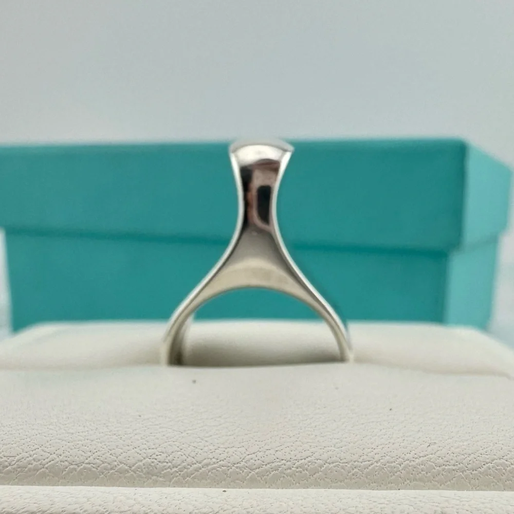 Vintage Tiffany & Co. Elsa Peretti Freeform Sculptural Sterling Silver Ring